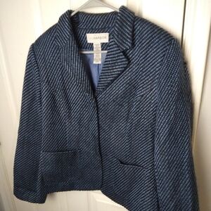 Sag Harbor black and blue stripes front pocket snap close lined dress jacket. 12